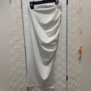 Elegant White Midi Skirt with Side Split